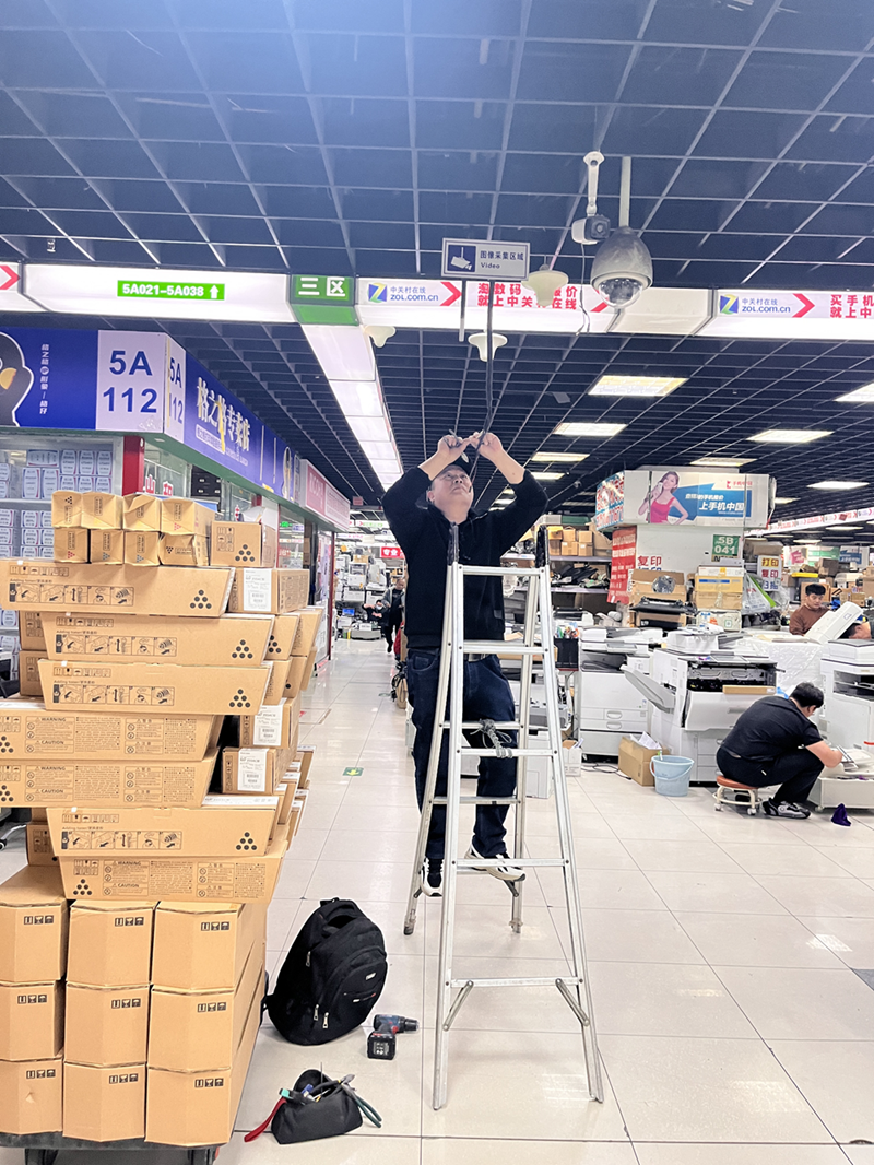 科貿電子城內部1.png